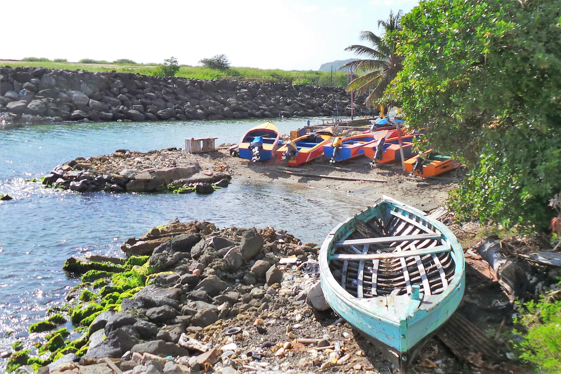 Village de pêcheurs sur la côte au vent