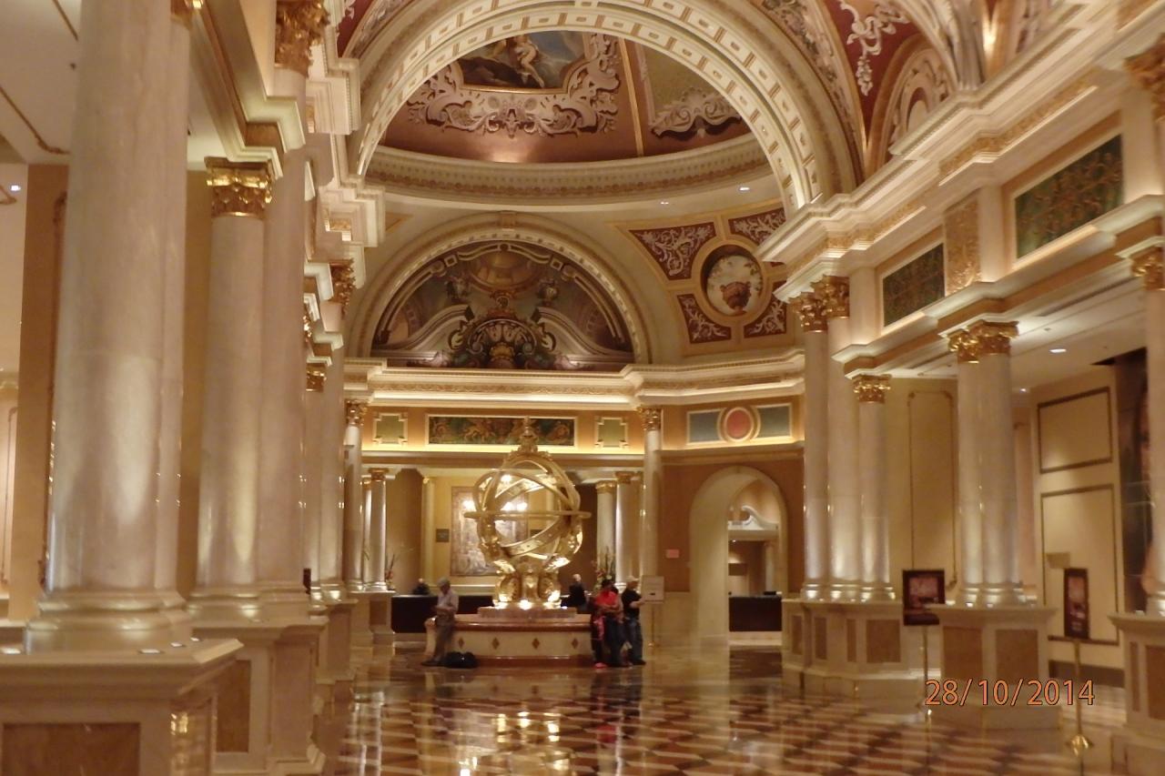 Le couloir d'entrée du casino Venice