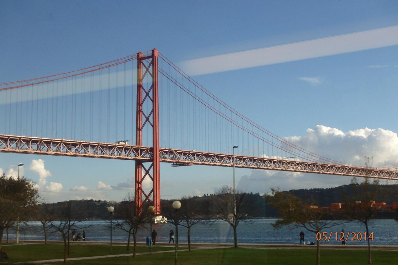 Lisbonne : le pont sur le Tage