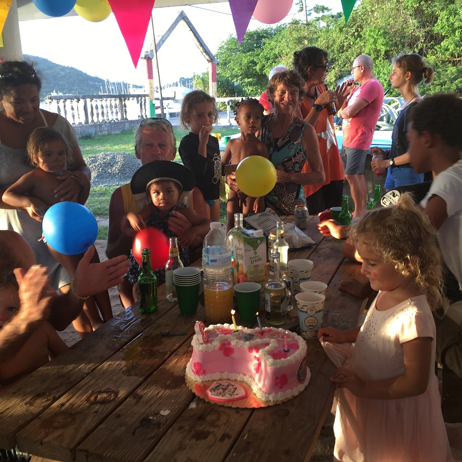 Fête d'anniversaire pour les 3 ans d'Alizée