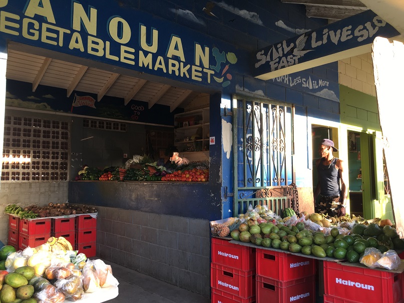 Un bel étalage chez le marchand de légumes